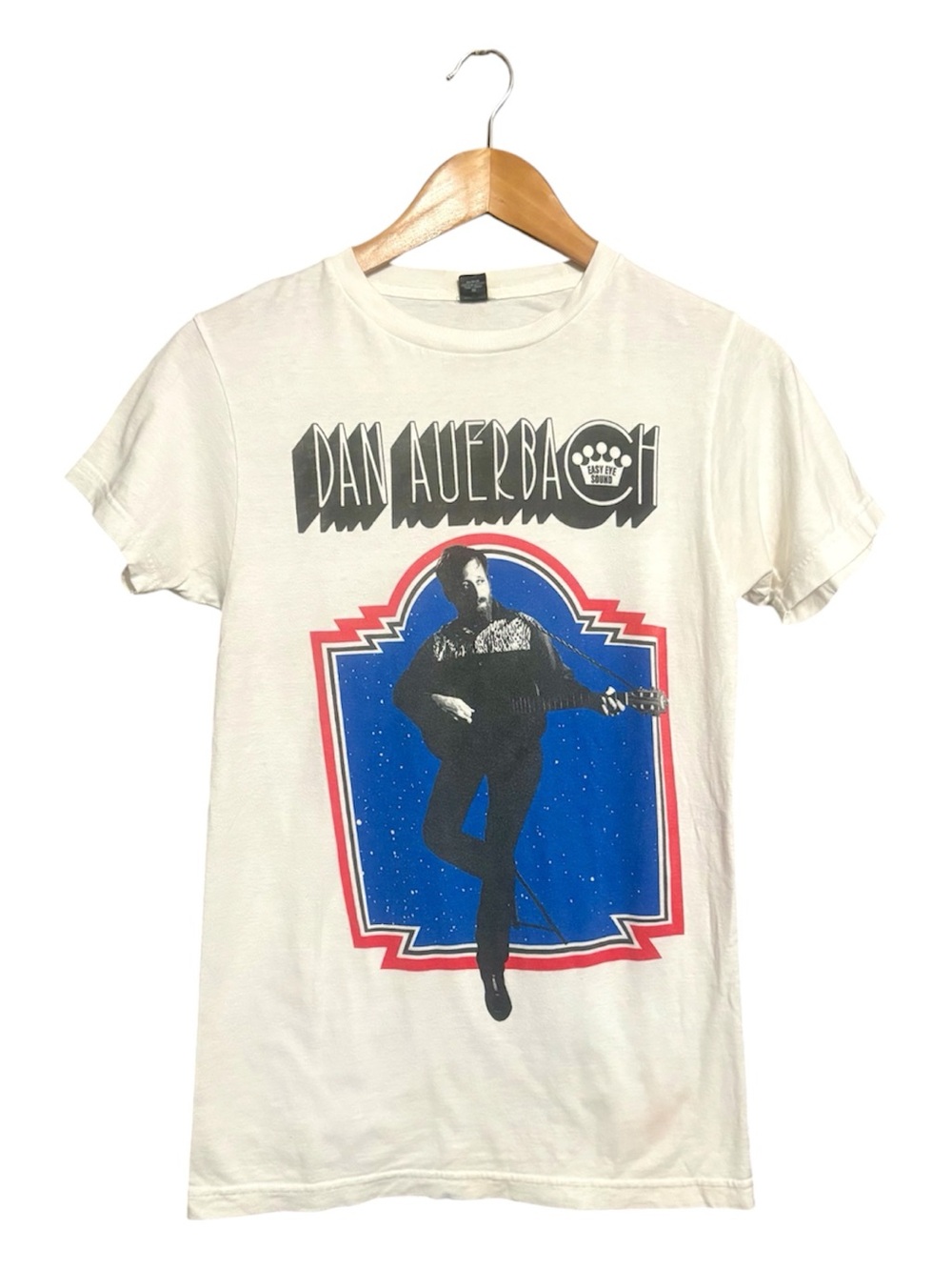 DAN AUERBACH White Graphic Tee